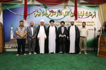 خلال زيارته للدور والمؤسسات في أندونيسيا..مدير دار القرآن الكريم يؤكد على الأتفاق للإنطلاق قرآنياً في تلك البلاد ليكون خير وسيلة للدخول الى قلوب الناس للتعريف بأهل البيت ومذهبهم
