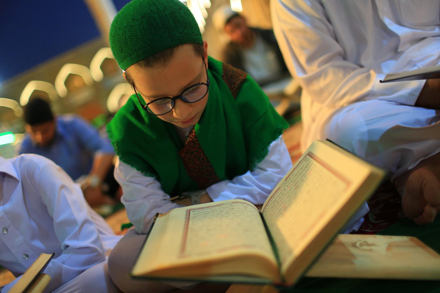 الختمة القرآنية بعد صلاة الفجر | 2016