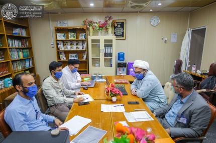 رئيس مركز القرآن الكريم يجتمع بوحدة البحوث والدراسات القرآنية ويناقشان المشاريع القرآنية المستقبلية