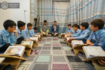 سبعون طالباً لحفظ وتلاوة القرآن الكريم من الهند وباكستان في ضيافة العتبة العلوية المقدسة